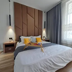 Lux 2х комнатная за шатыром Астана